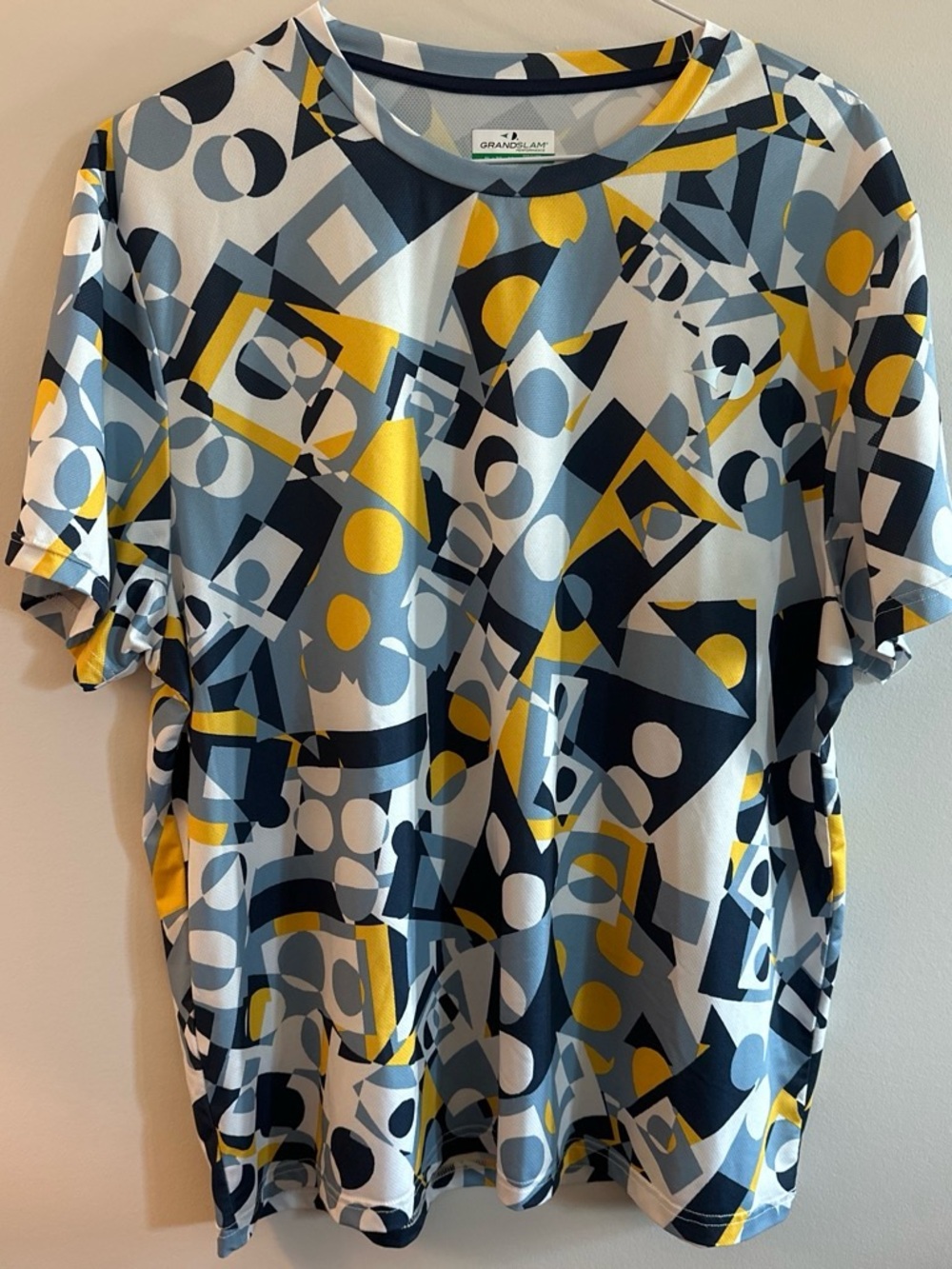 4 Men’s Sport & Breathable in T-shirs